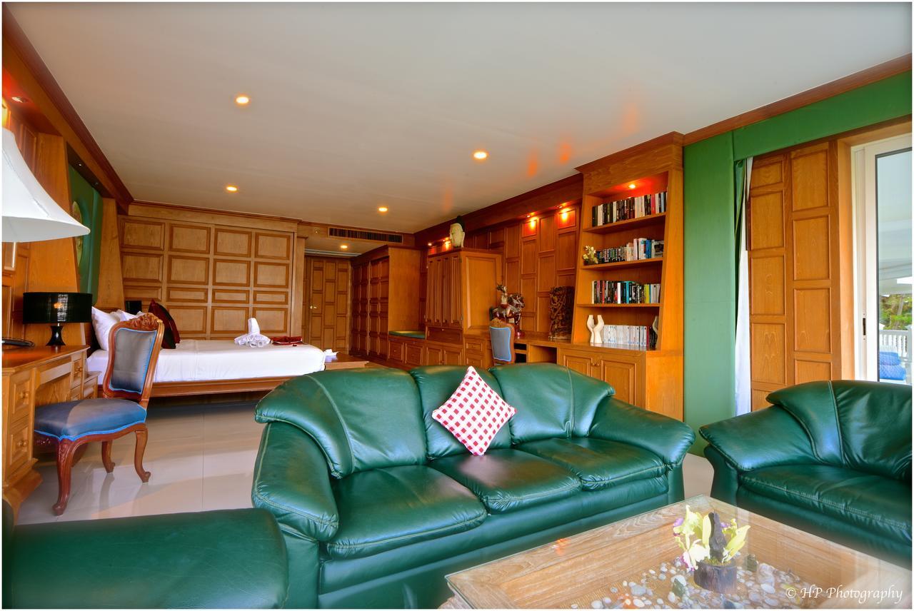 Villa Regtuk Patong Bagian luar foto