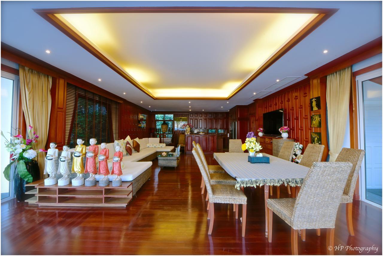 Villa Regtuk Patong Bagian luar foto