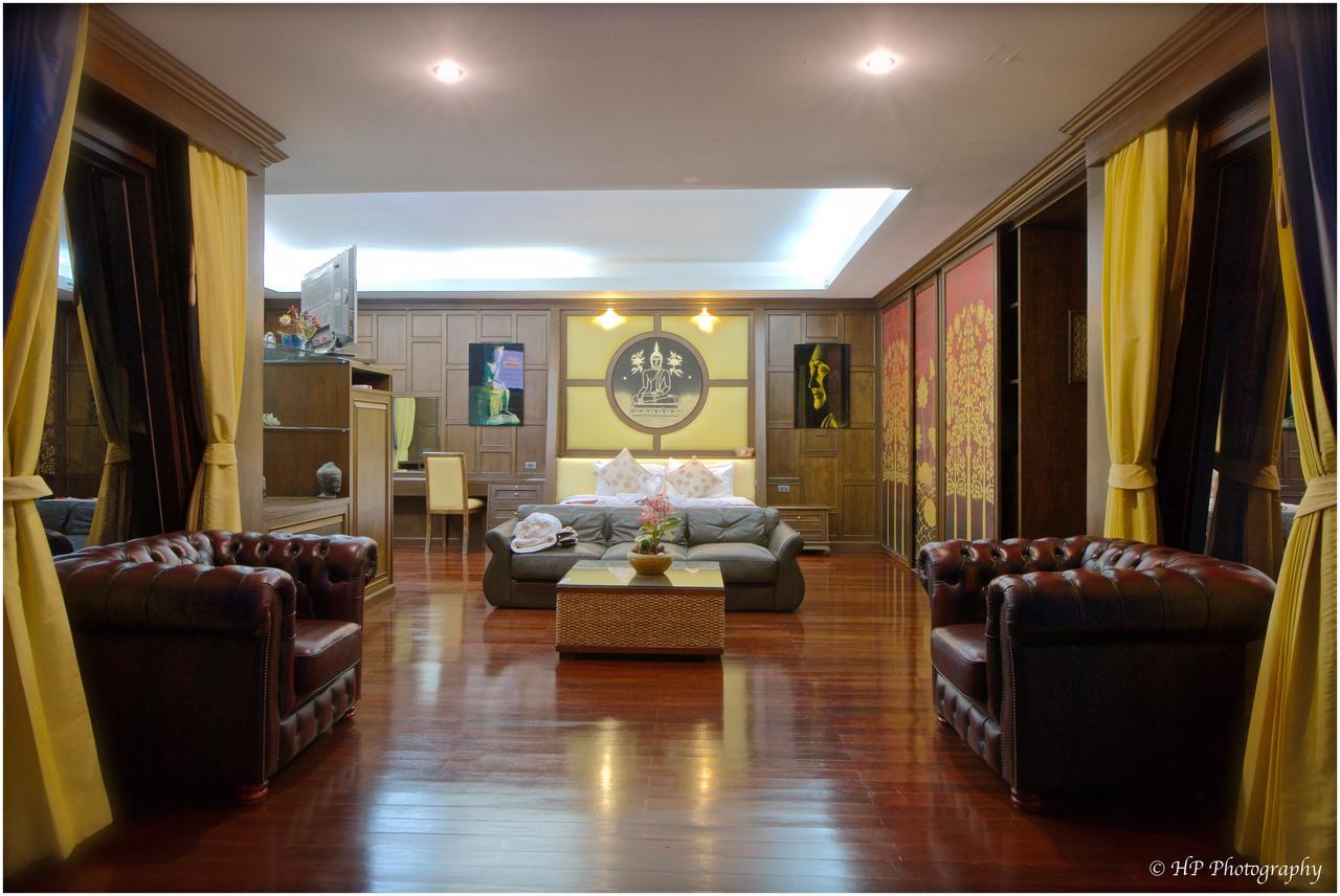 Villa Regtuk Patong Bagian luar foto